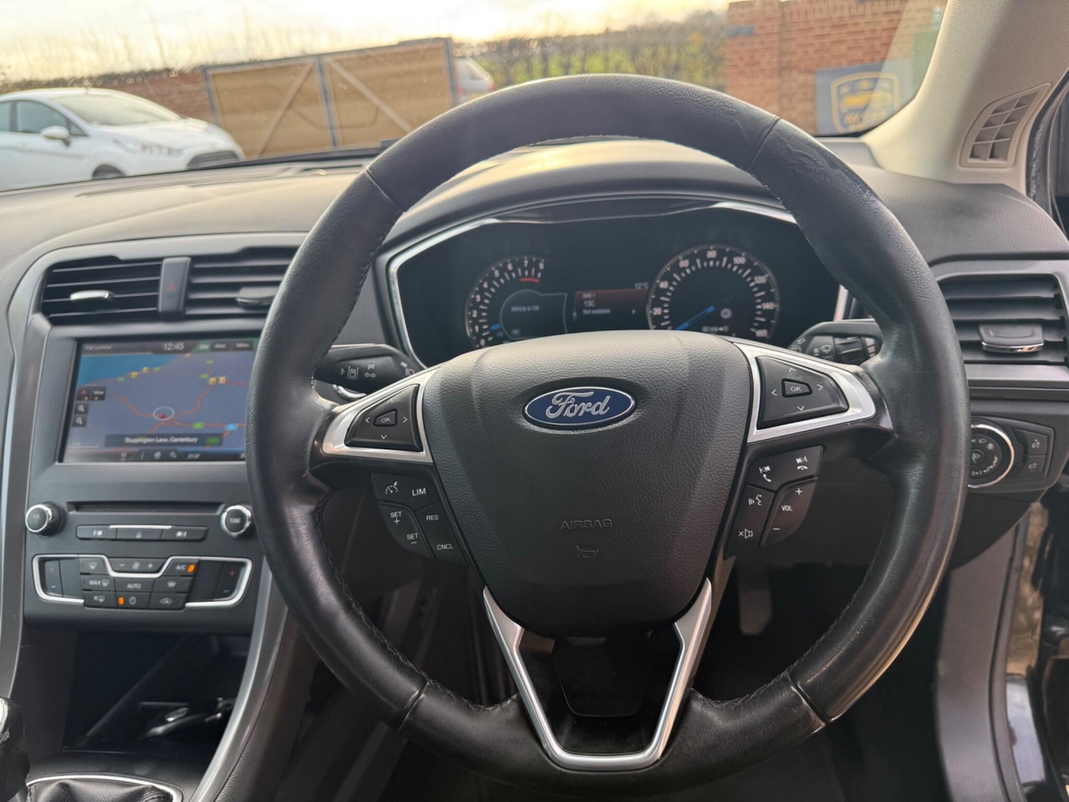 Used Ford Mondeo 2016 for sale - 76965430: Photo 51