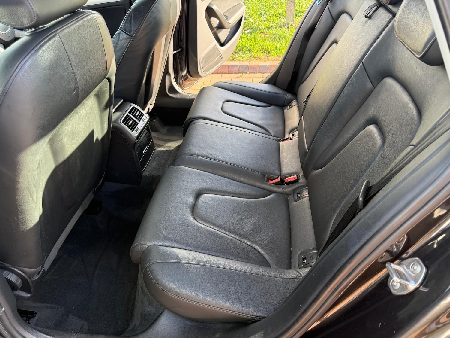 Vehicle 27