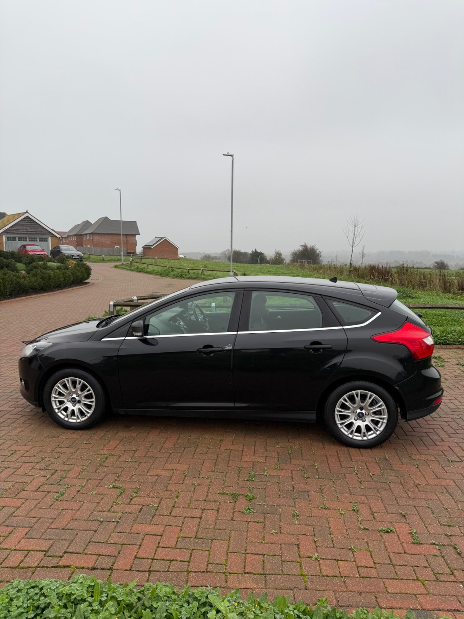 Used Ford Focus 2011 for sale - 76592401: Photo 10