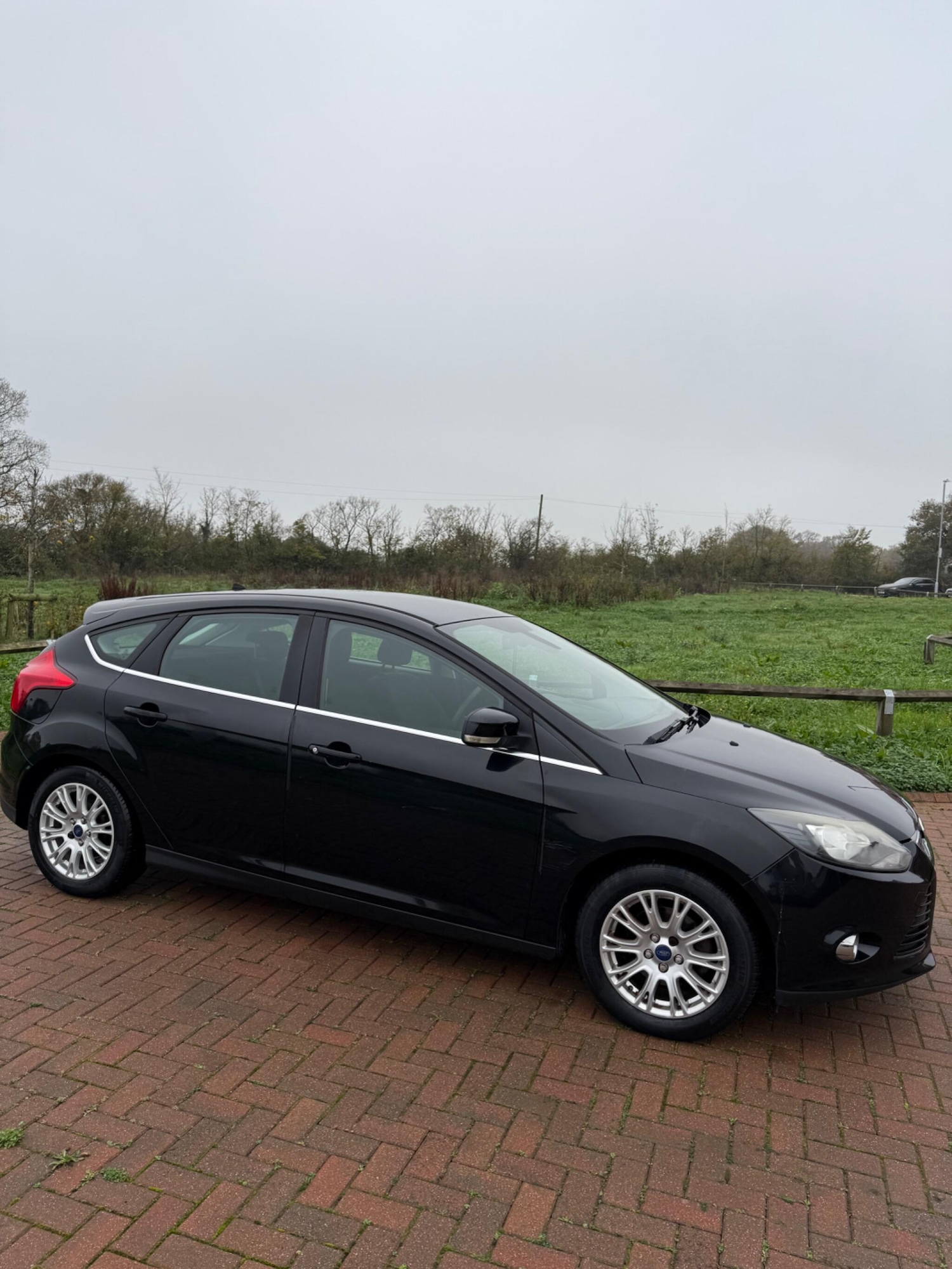 Used Ford Focus 2011 for sale - 76592401: Photo 16