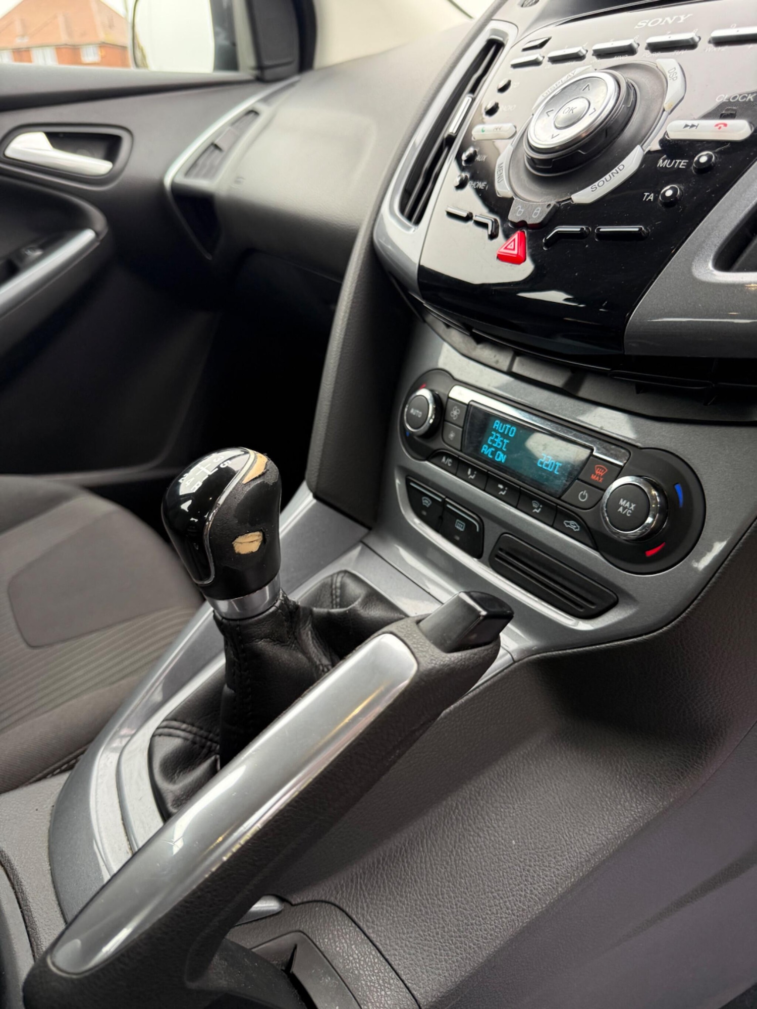 Used Ford Focus 2011 for sale - 76592401: Photo 18