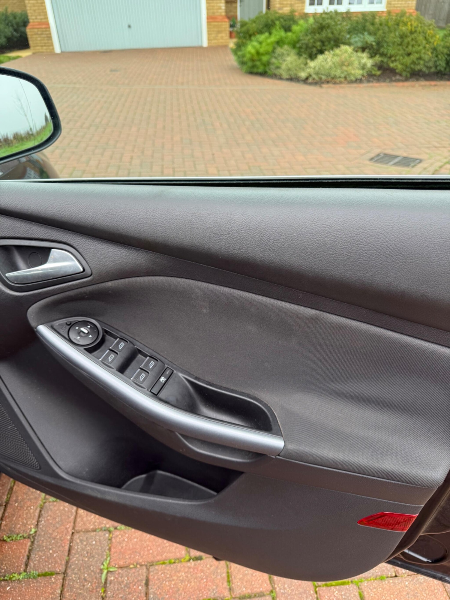 Used Ford Focus 2011 for sale - 76592401: Photo 29