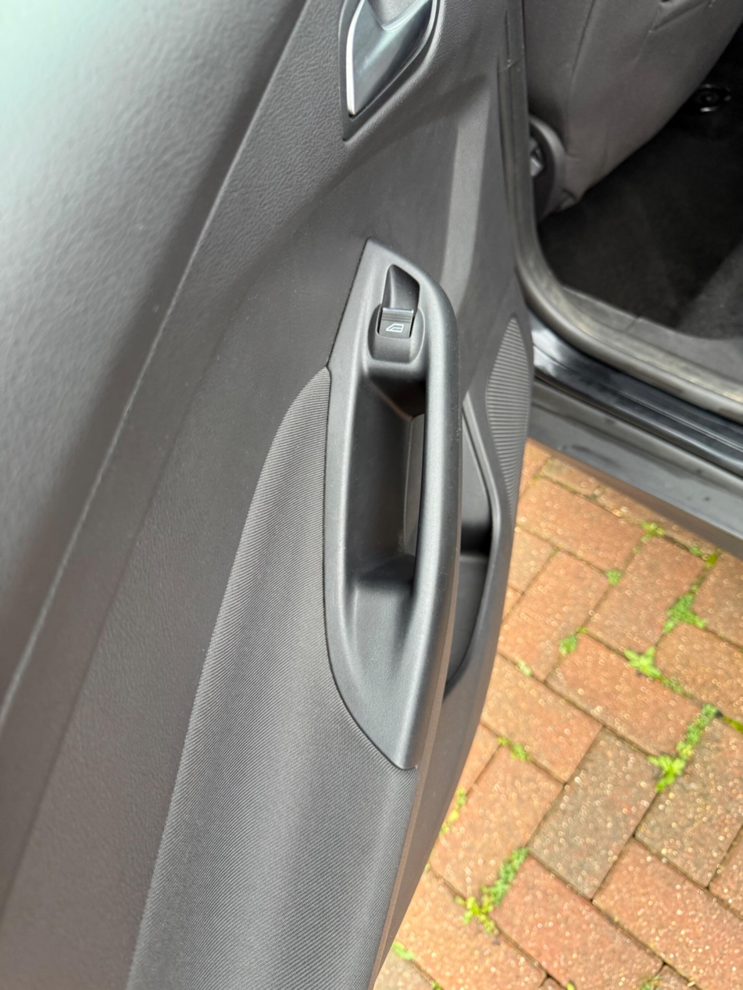 Used Ford Focus 2011 for sale - 76592401: Photo 33