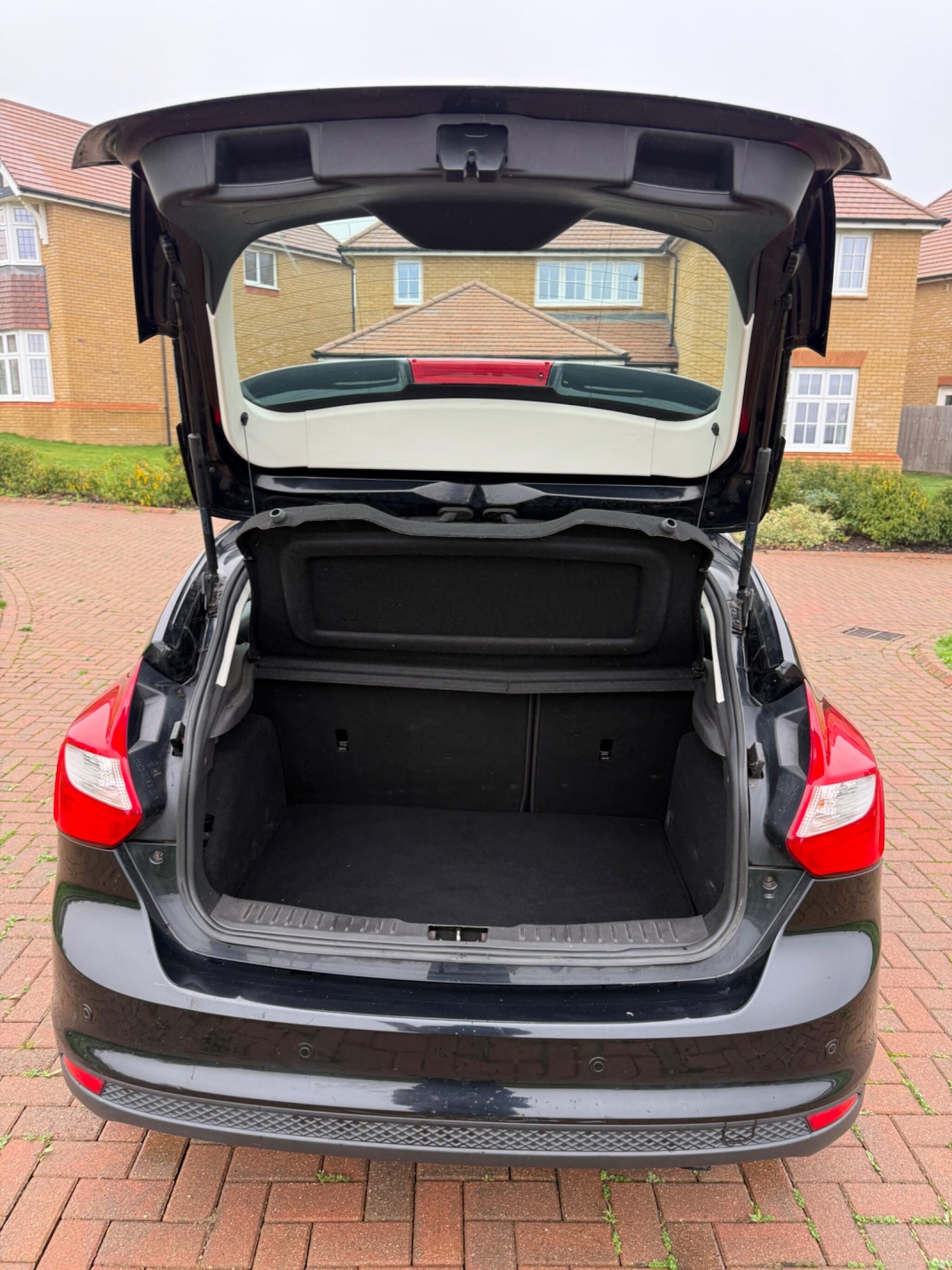 Used Ford Focus 2011 for sale - 76592401: Photo 42