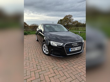 Used Audi A3 2018 for sale - 76499796: Photo