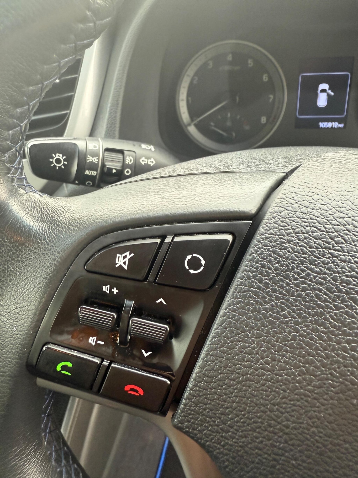 Used Hyundai TUCSON for sale - 76995070: Photo 28