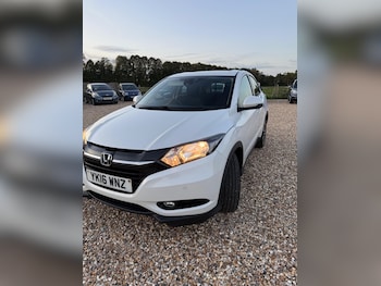 Used Honda HR-V 2016 for sale - 76020282: Photo