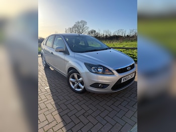 Used Ford Focus 2009 for sale - 77016147: Photo