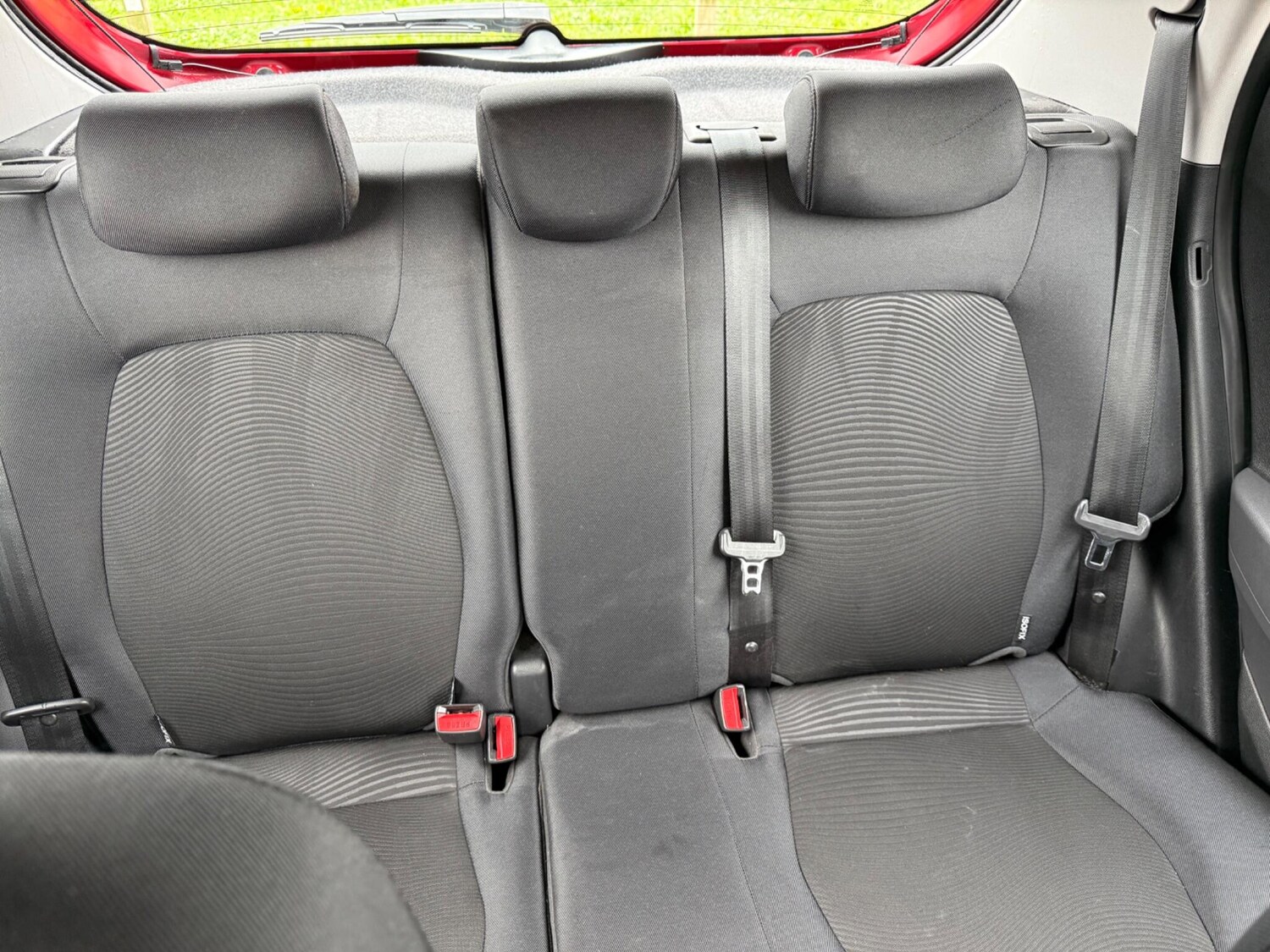 Used Hyundai i10 2017 for sale - 76295776: Photo 45