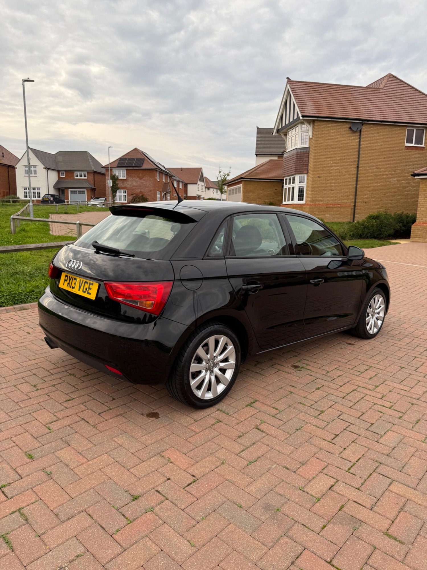 Used Audi A1 2013 for sale - 76152524: Photo 12