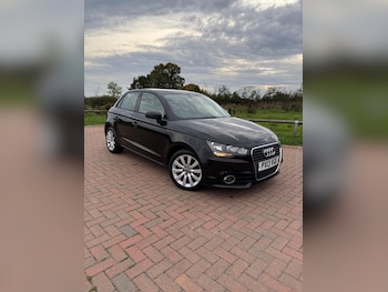 Audi - A1