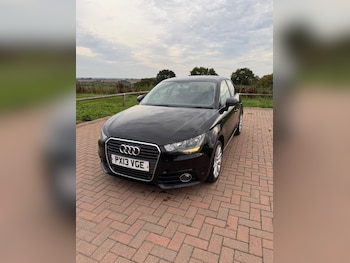 Used Audi A1 2013 for sale - 76152524: Photo 4