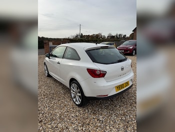 Used SEAT Ibiza 2010 for sale - 76472995: Photo