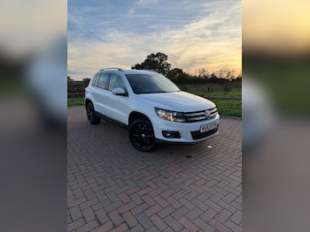 2013 (63) - 2.0 TDI BlueMotion Tech Match 4WD Euro 5 (s/s) 5dr