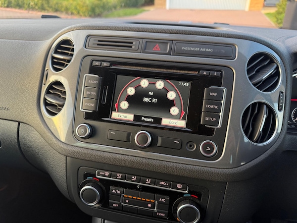Used Volkswagen Tiguan 2013 for sale - 76200566: Photo 36