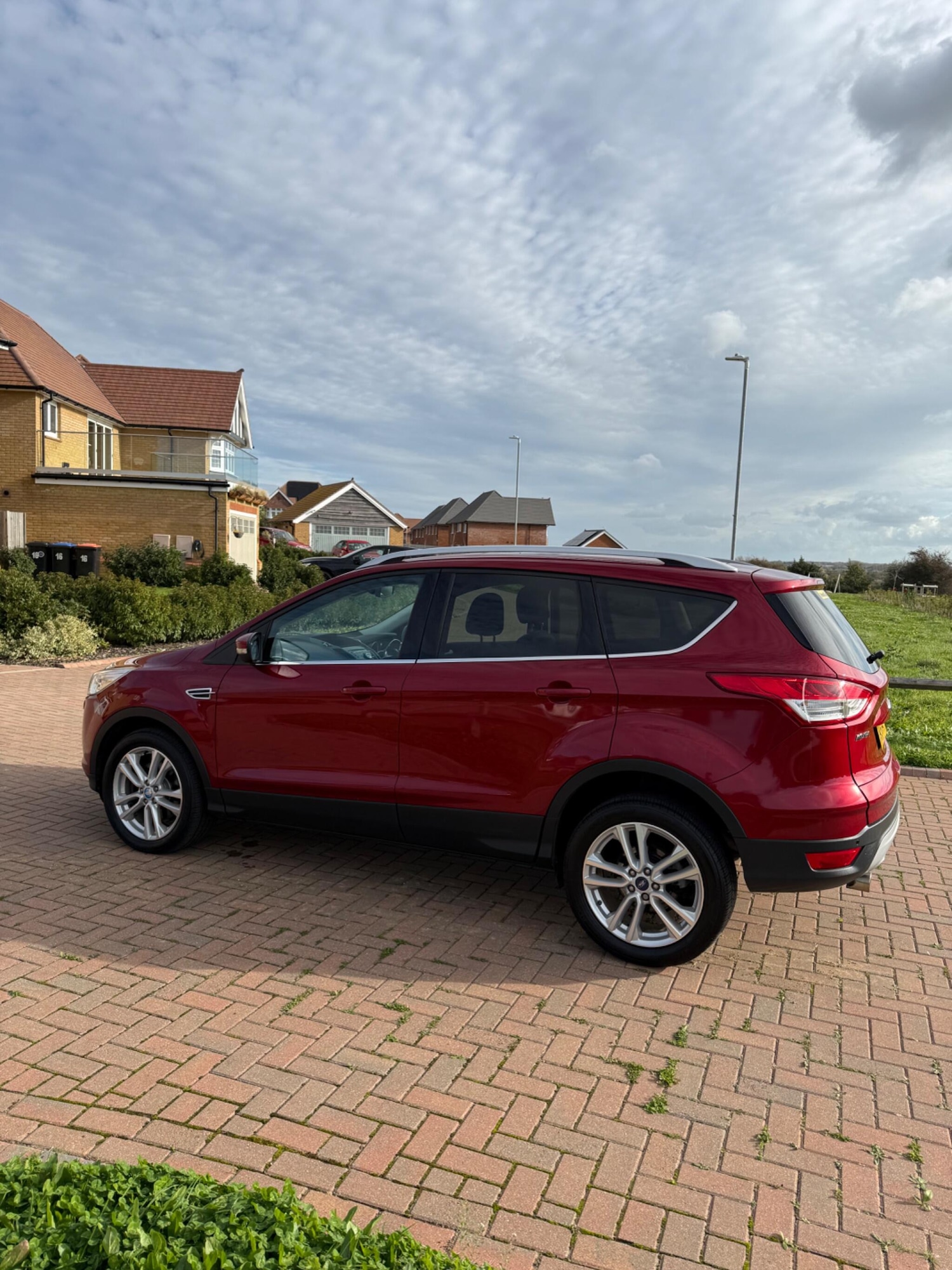Used Ford Kuga 2015 for sale - 76398904: Photo 10