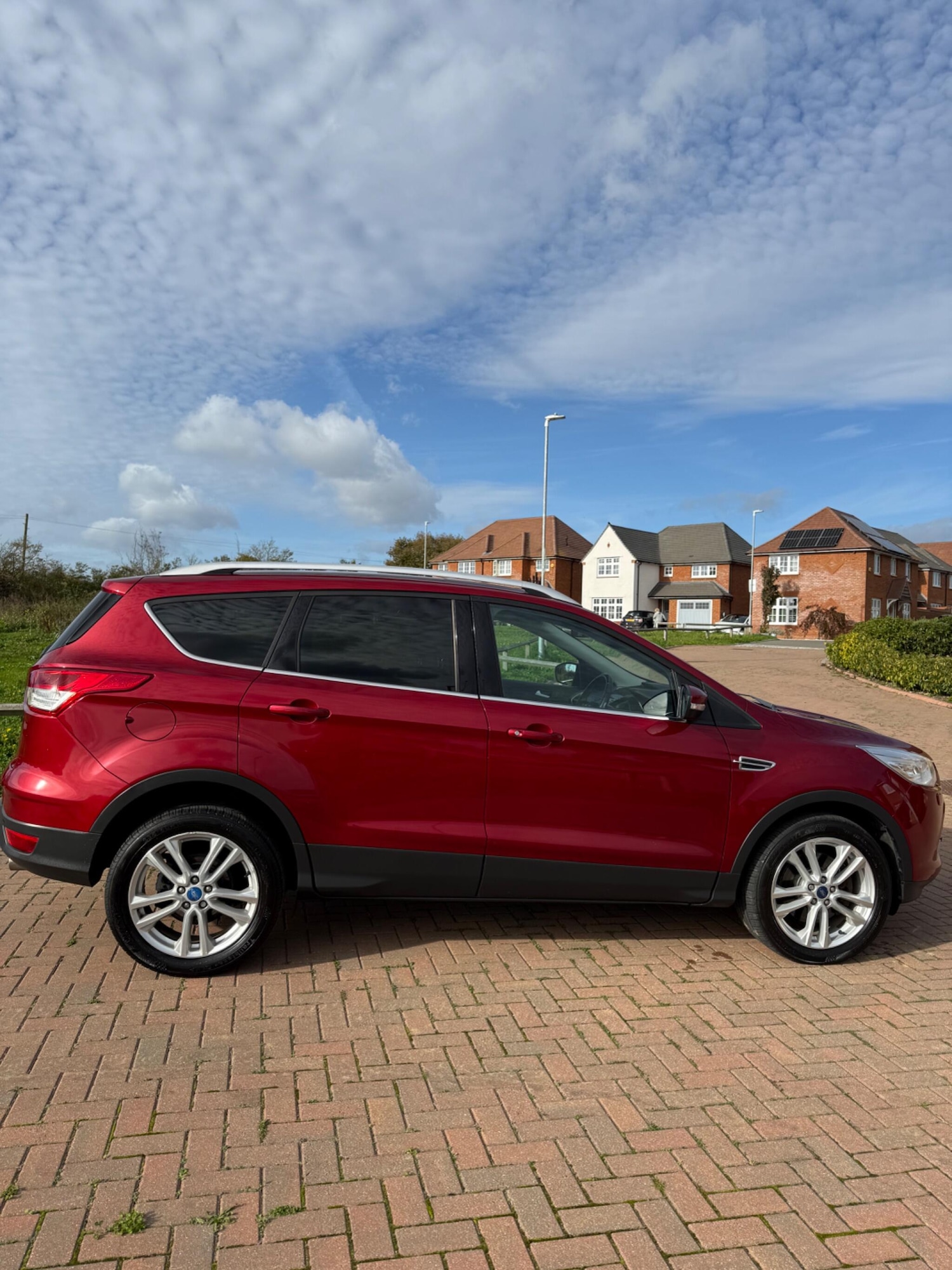 Used Ford Kuga 2015 for sale - 76398904: Photo 12