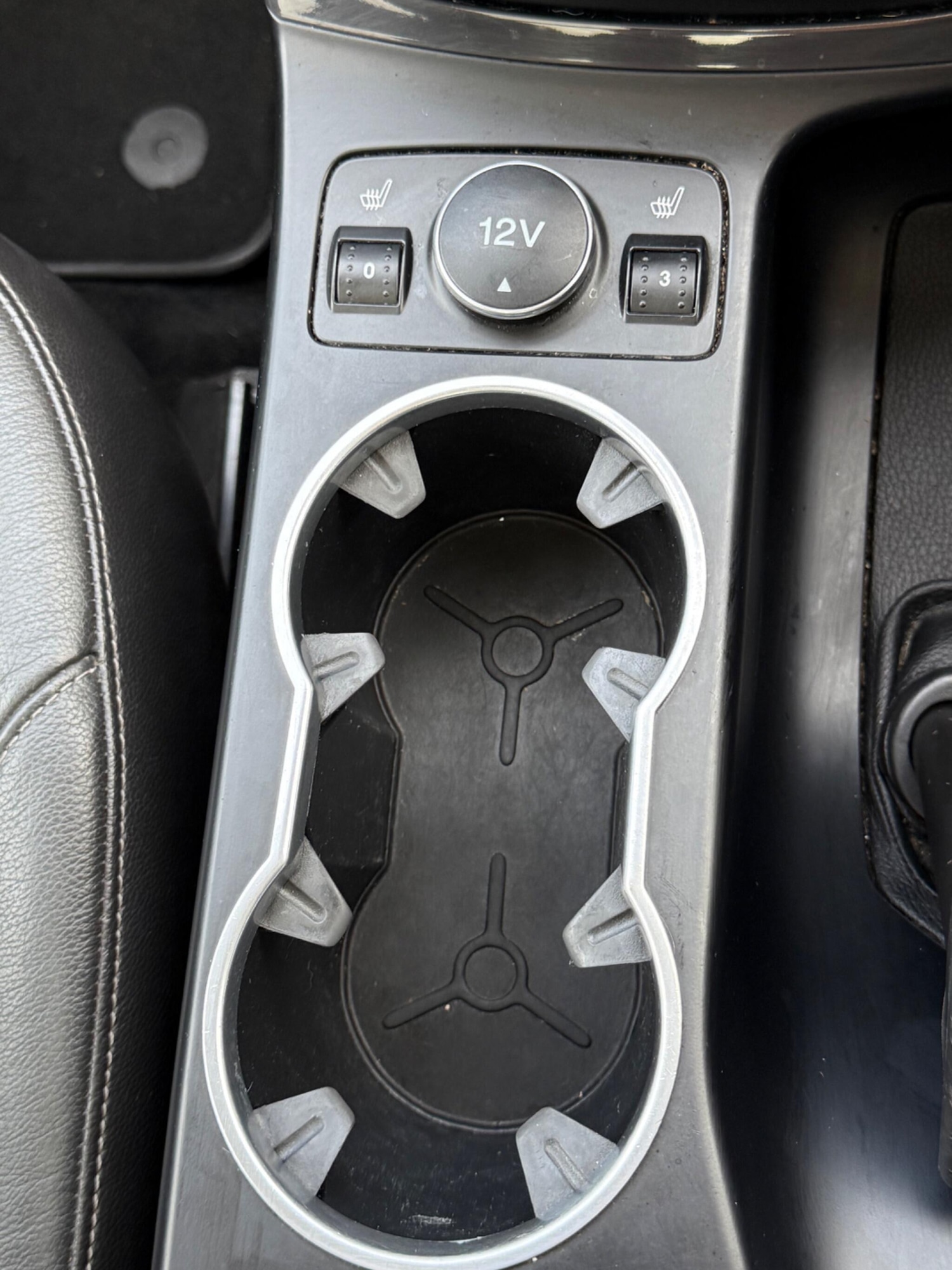 Used Ford Kuga 2015 for sale - 76398904: Photo 15