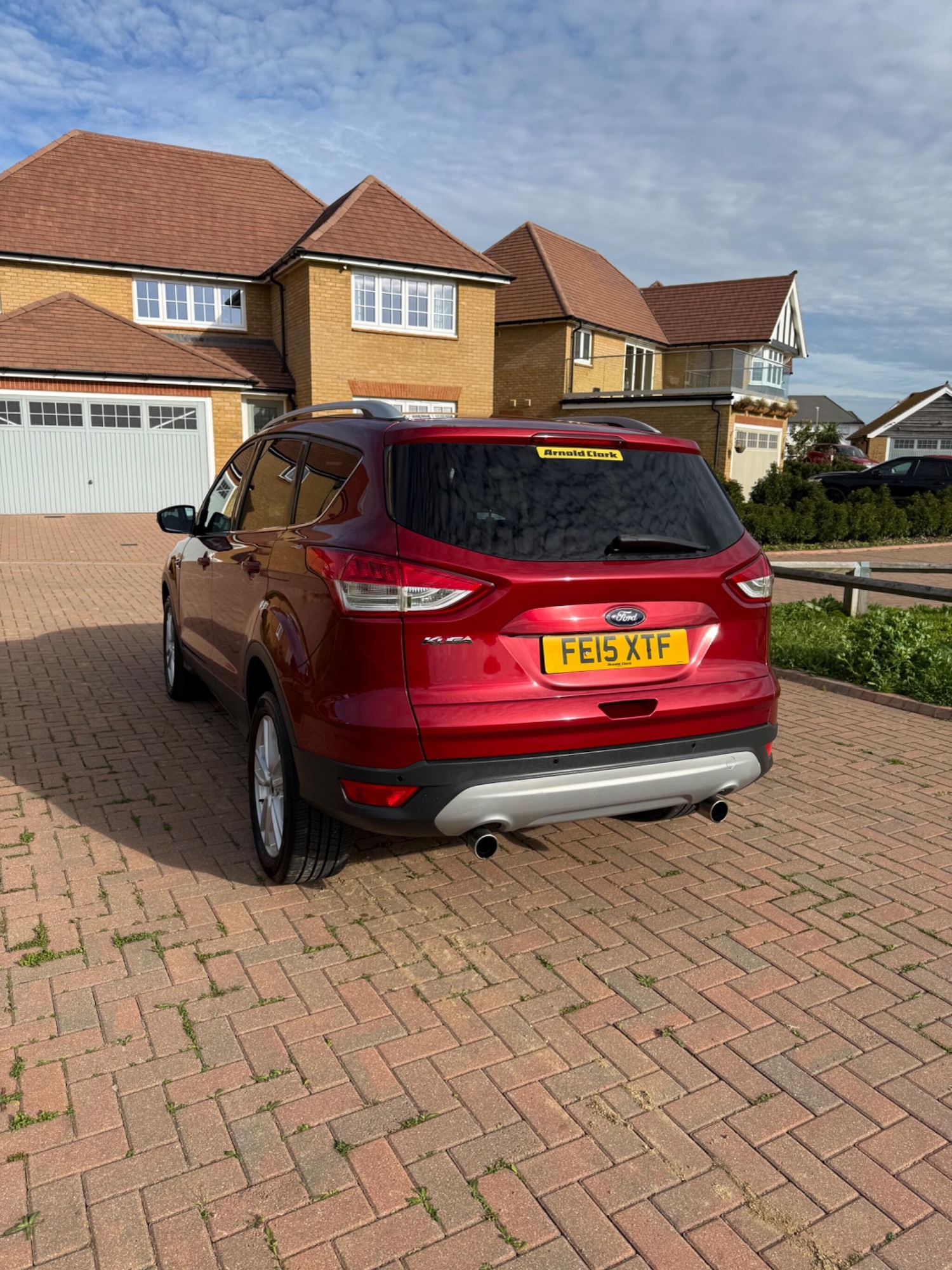 Used Ford Kuga 2015 for sale - 76398904: Photo 4