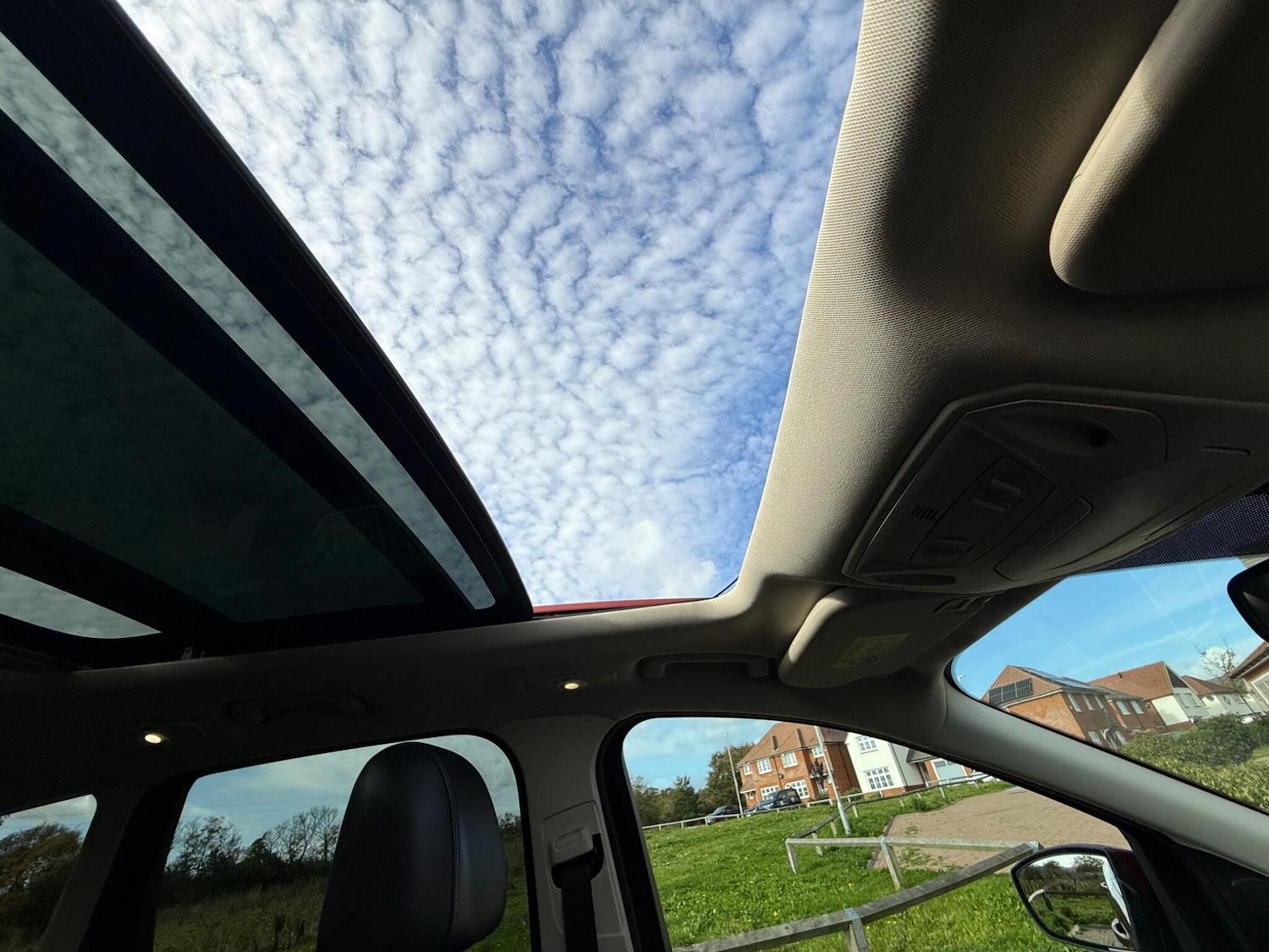 Used Ford Kuga 2015 for sale - 76398904: Photo 49