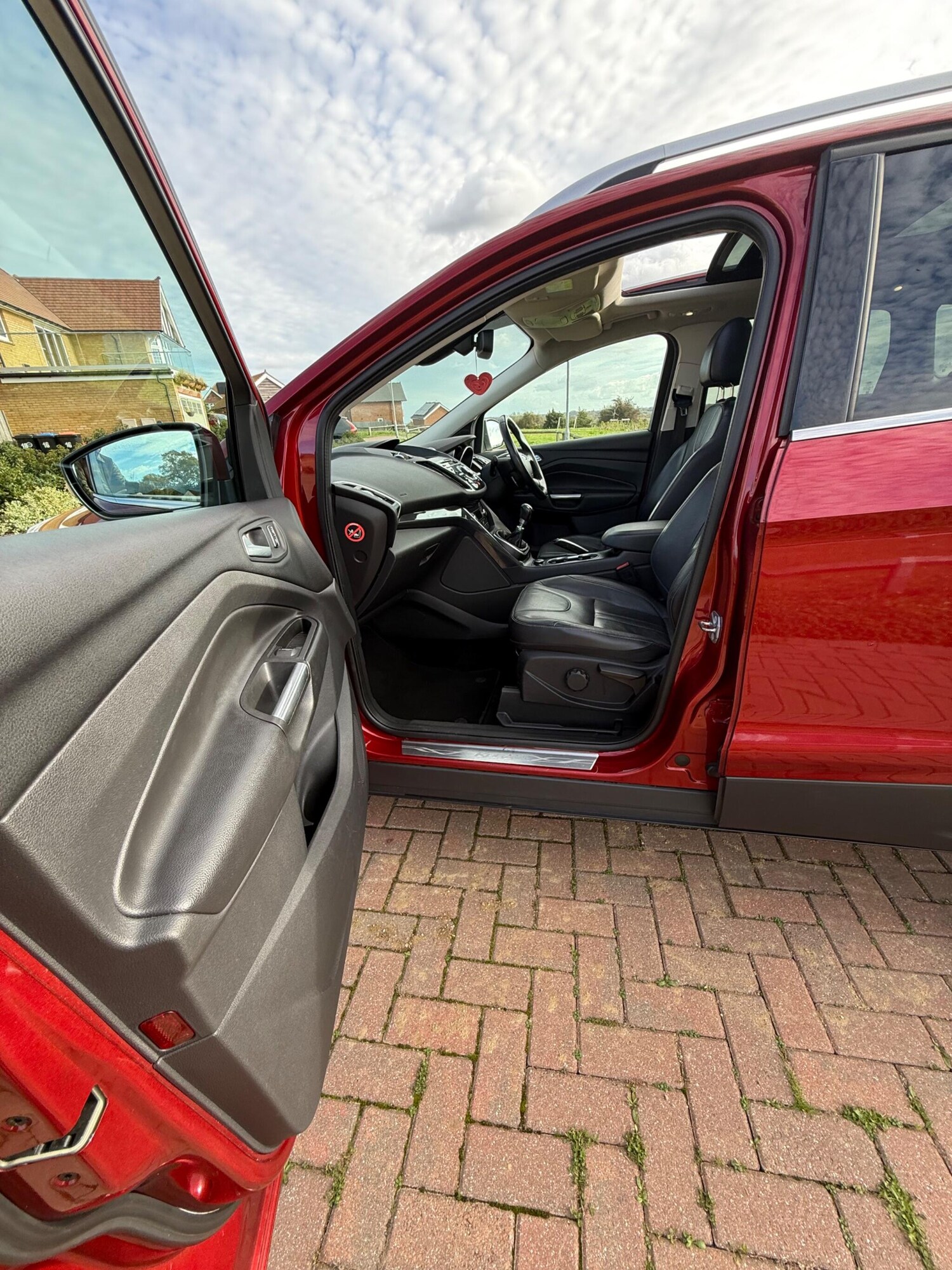 Used Ford Kuga 2015 for sale - 76398904: Photo 50