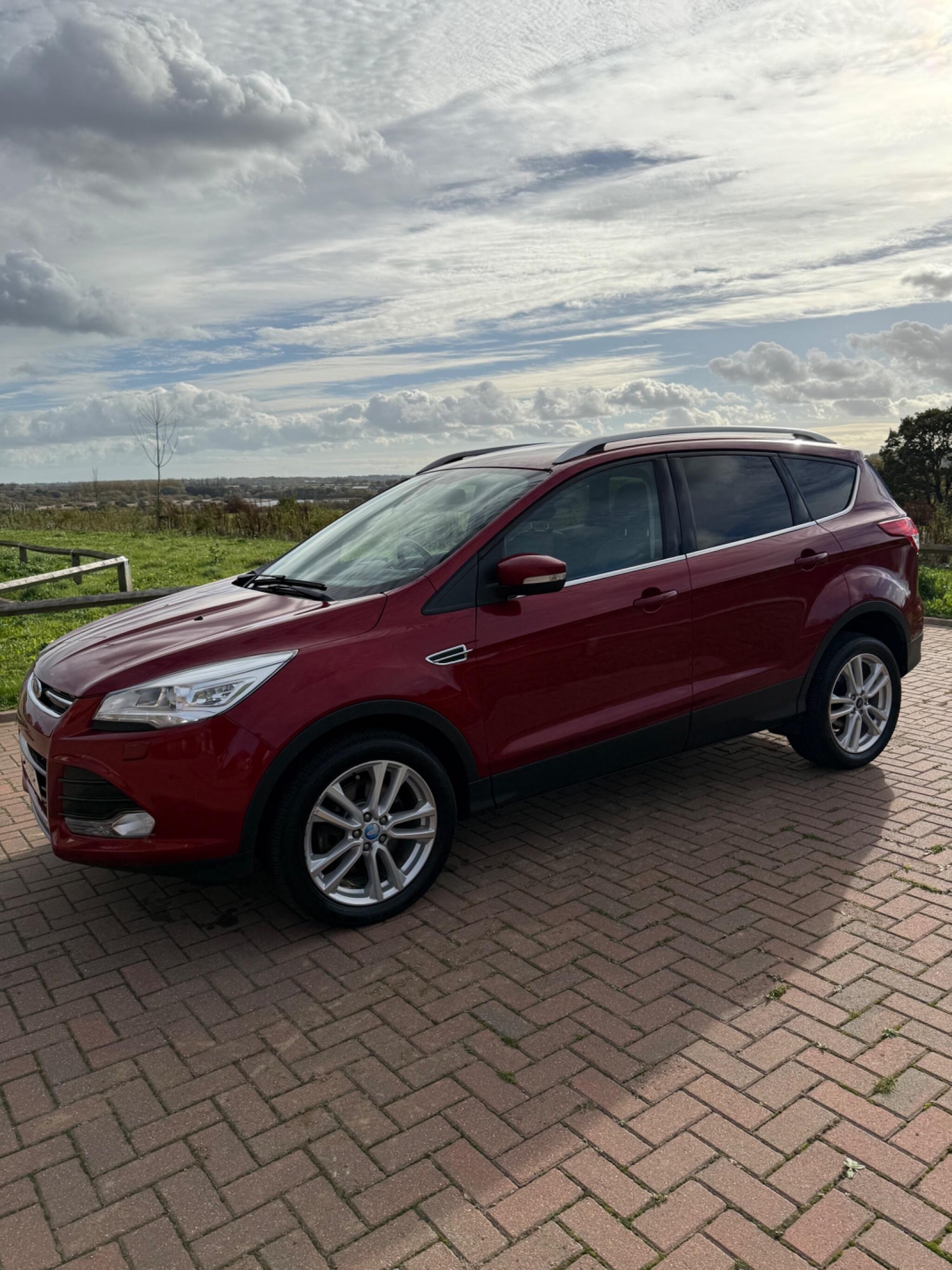 Used Ford Kuga 2015 for sale - 76398904: Photo 8
