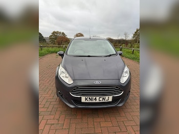 Used Ford Fiesta 2014 for sale - 76572578: Photo