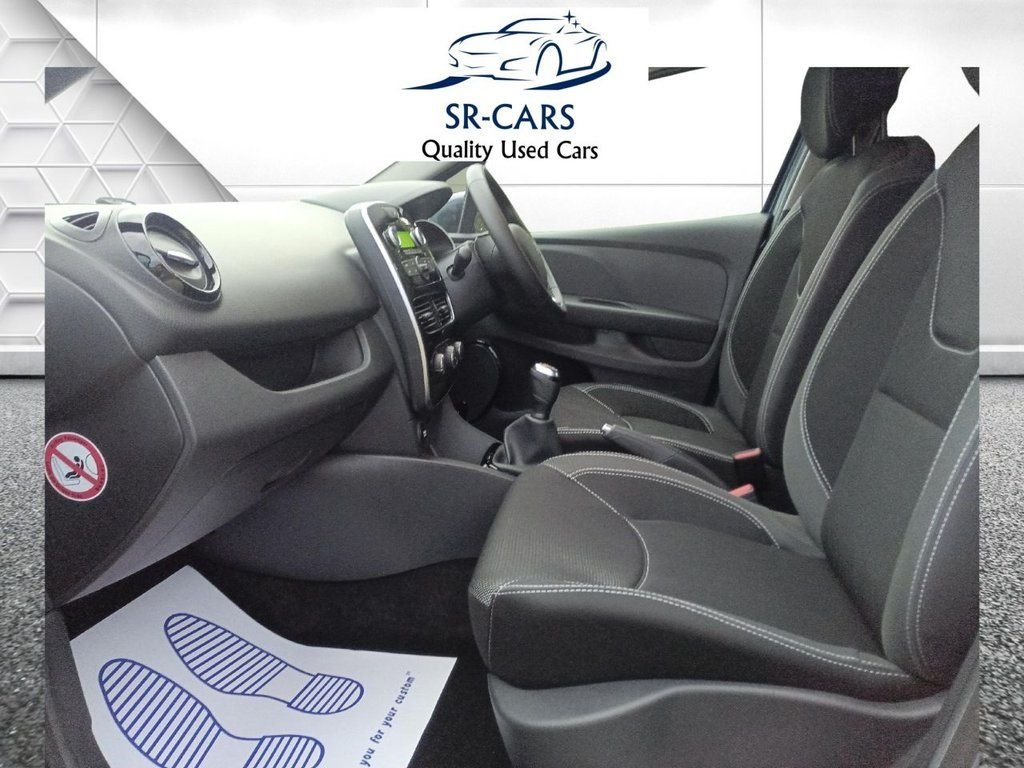 Used Renault Clio 2025 for sale - 76586654: Photo 11