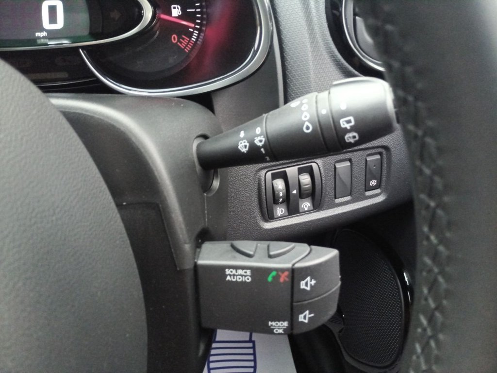 Used Renault Clio 2025 for sale - 76586654: Photo 22