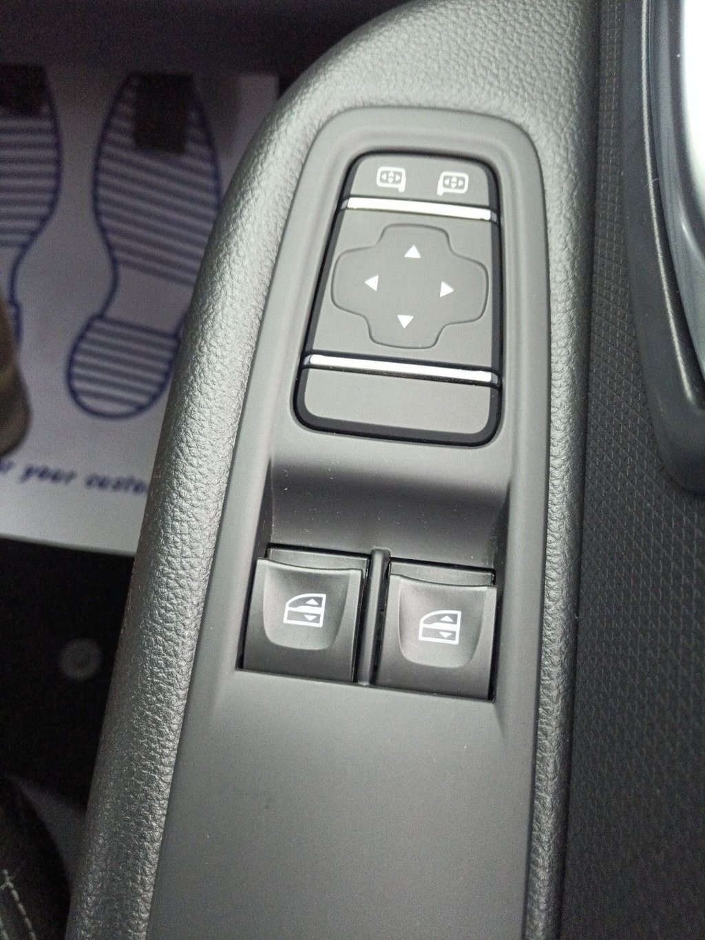 Used Renault Clio 2025 for sale - 76586654: Photo 27