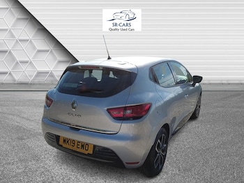 Used Renault Clio 2019 for sale - 78974660: Photo