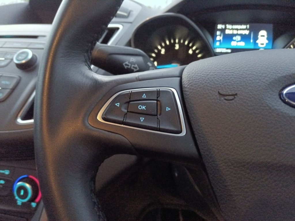 Used Ford Grand C-Max 2016 for sale - 76474639: Photo 27