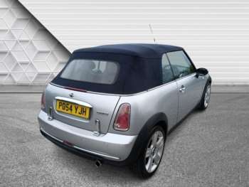 Used MINI Convertible 2004 for sale - 74806725: Photo