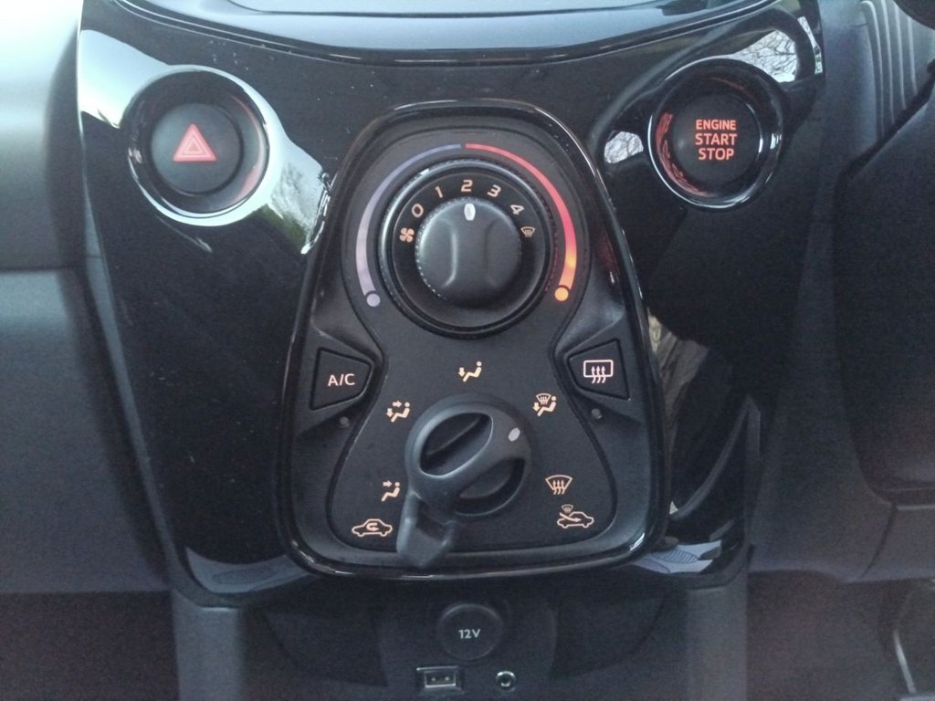 Used Peugeot 108 2017 for sale - 77102501: Photo 29