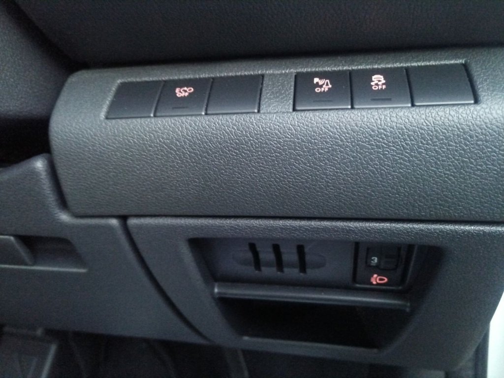 Used Peugeot 3008 2015 for sale - 76474643: Photo 34