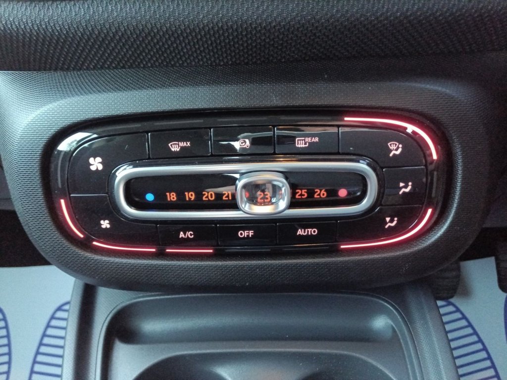 Used smart fortwo 2018 for sale - 76273934: Photo 24