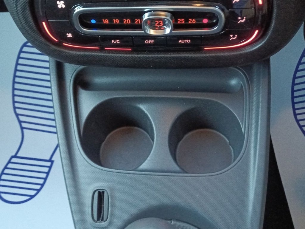 Used smart fortwo 2018 for sale - 76273934: Photo 25