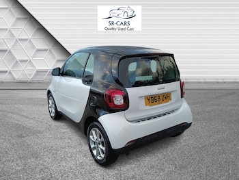 Used smart fortwo 2018 for sale - 76273934: Photo
