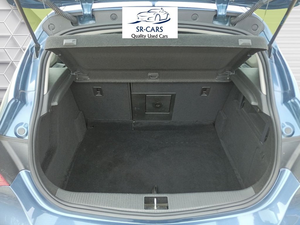 Used Vauxhall Astra 2015 for sale - 78017973: Photo 18