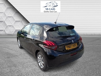 Used Peugeot 208 2017 for sale - 78256606: Photo