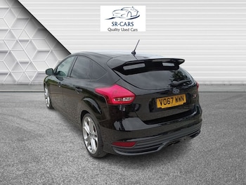 Used Ford Focus 2017 for sale - 75473735: Photo