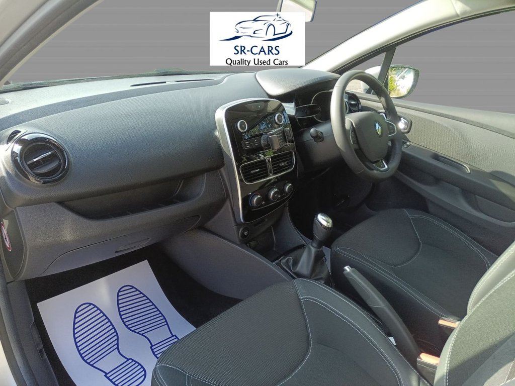 Used Renault Clio 2025 for sale - 76559438: Photo 15