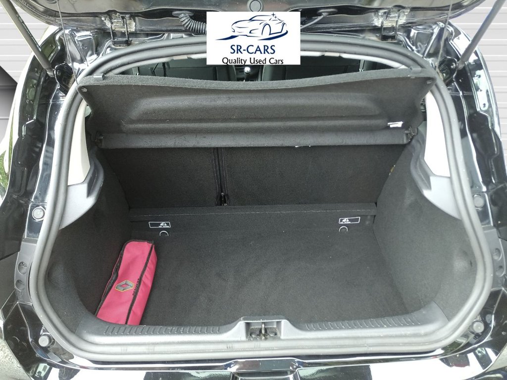 Used Renault Clio 2019 for sale - 76617892: Photo 19