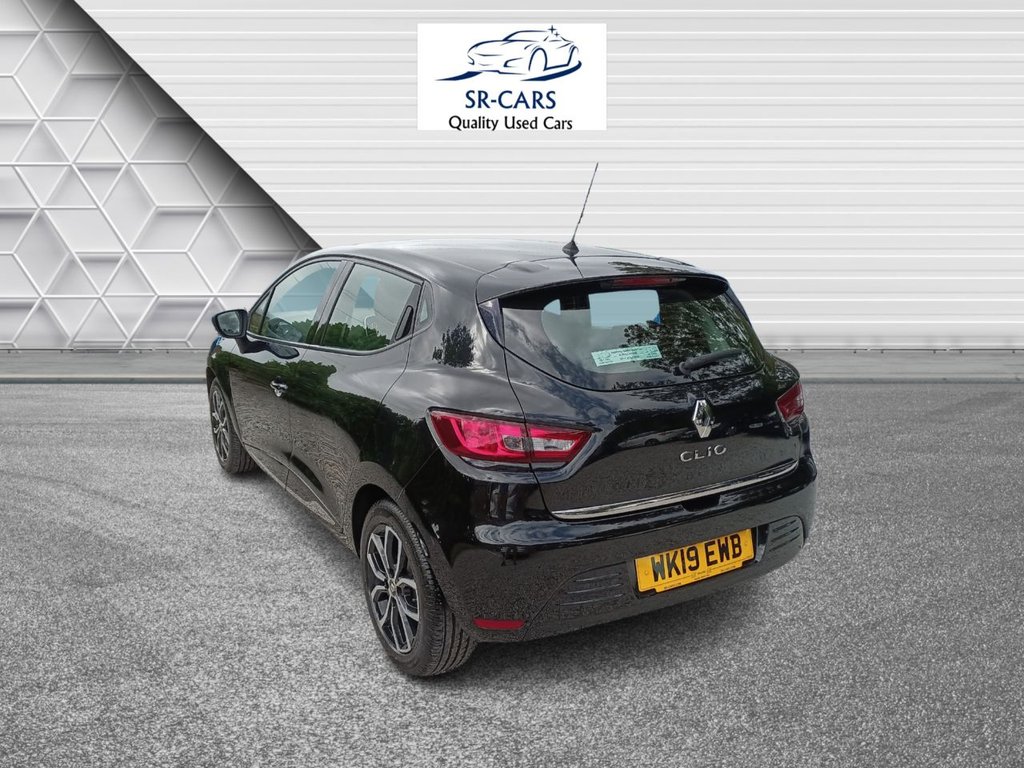 Used Renault Clio 2019 for sale - 76617892: Photo 5