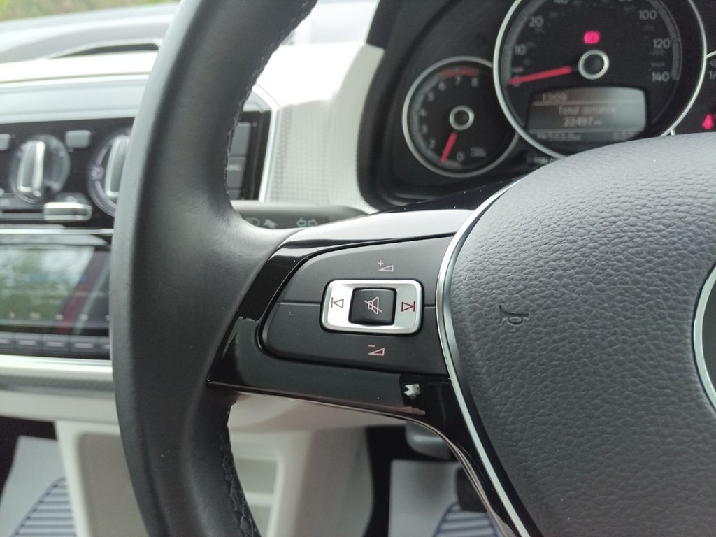 Used Volkswagen up! 2016 for sale - 77551840: Photo 25