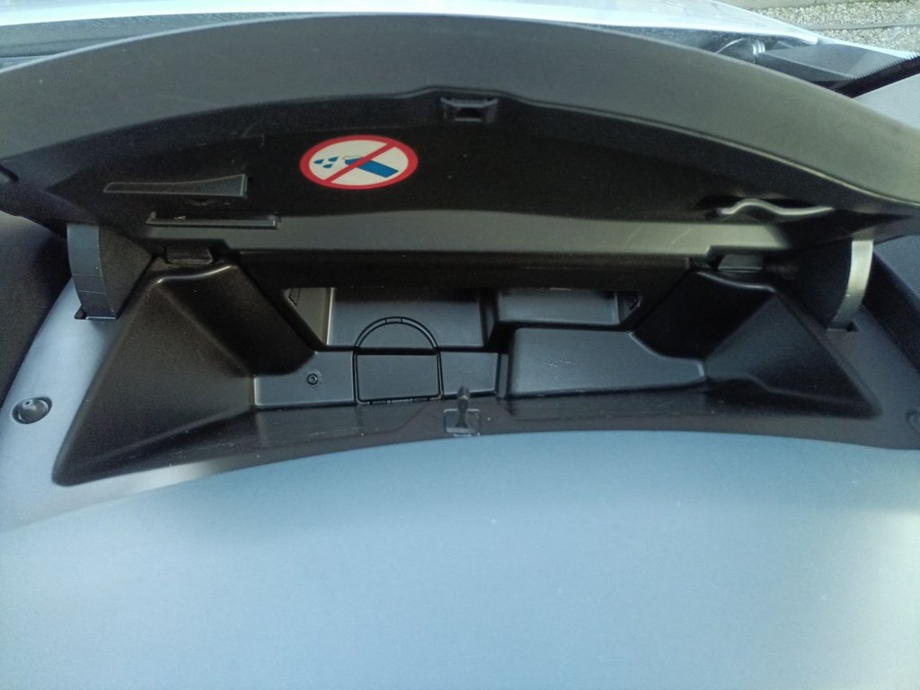 Used Peugeot Partner Tepee 2011 for sale - 76586649: Photo 31