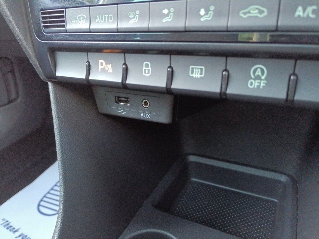 Used Skoda Rapid Spaceback 2017 for sale - 76855165: Photo 32