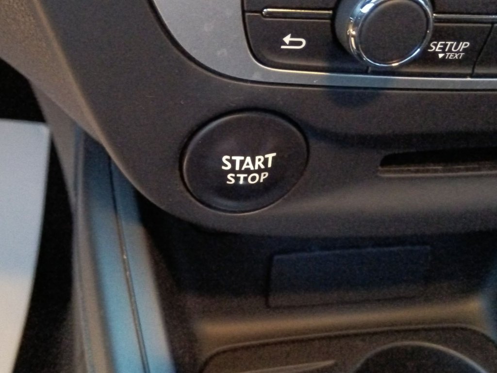 Used Renault Megane 2015 for sale - 76309373: Photo 10