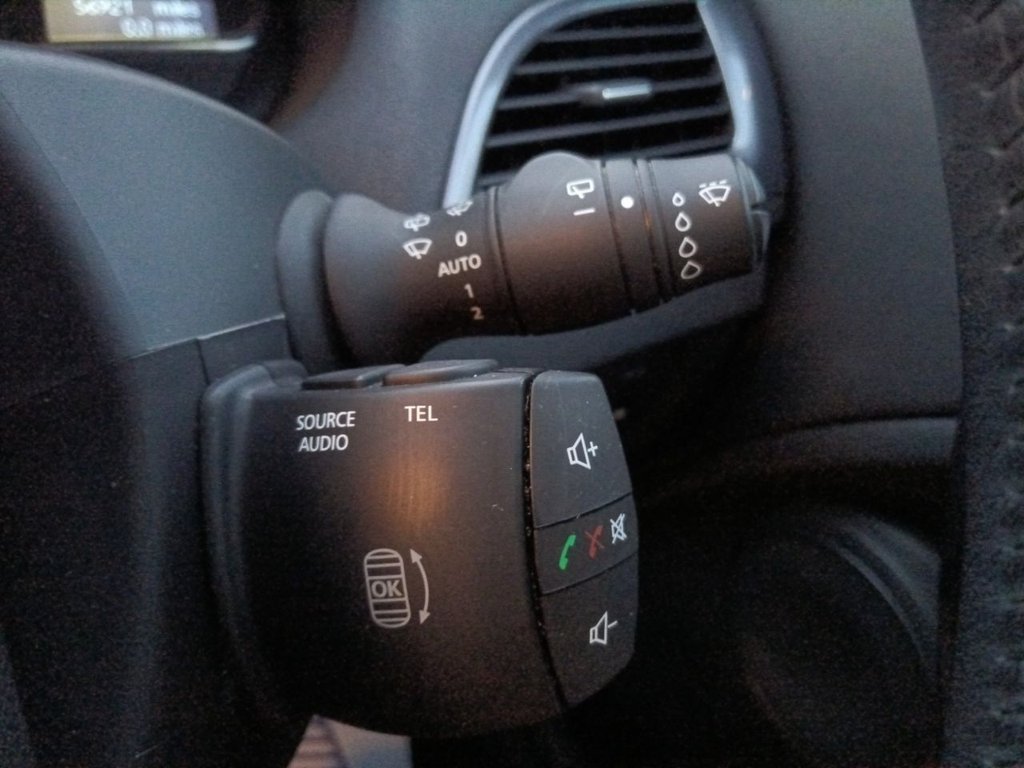 Used Renault Megane 2015 for sale - 76309373: Photo 15