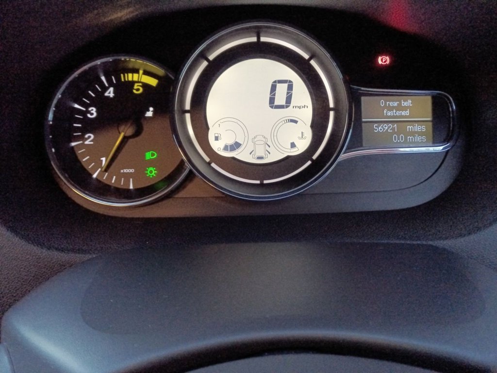 Used Renault Megane 2015 for sale - 76309373: Photo 8